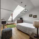 Pensión Casa Do Bairro By Shiadu 4*