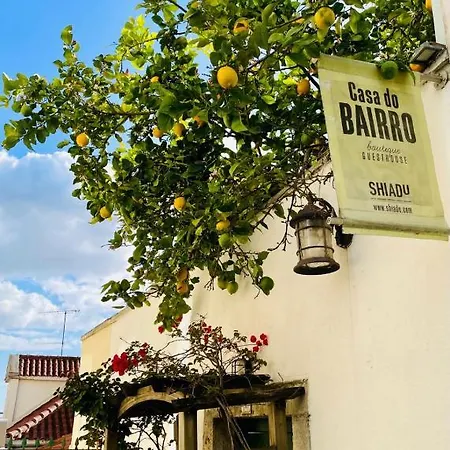 Casa Do Bairro By Shiadu Maison d'hôtes 4*