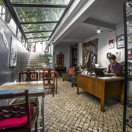 Casa Do Bairro By Shiadu Affittacamere Lisbona