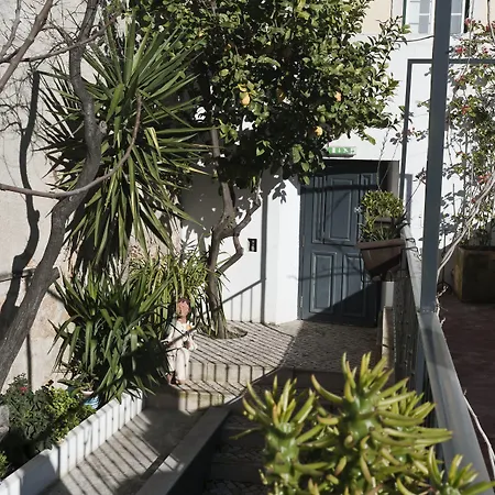 Casa Do Bairro By Shiadu Affittacamere