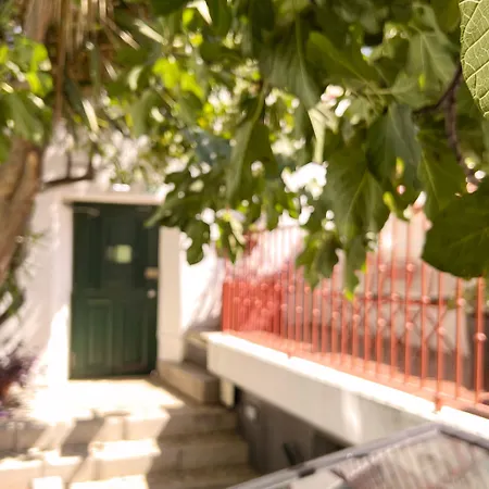 Affittacamere Casa Do Bairro By Shiadu 4*