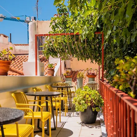 카사 두 바이후 바이 시아두 4* 리스본